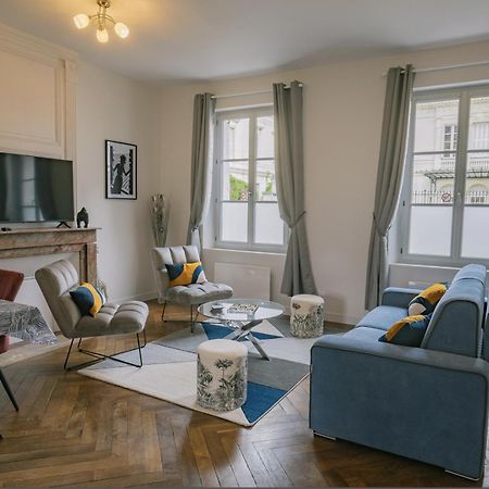 Appartement Refait A Neuf Avec Cachet De L'Ancien Saumur Exterior photo
